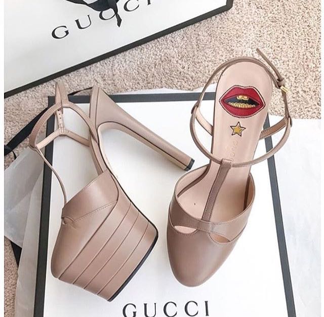 sandalia gucci branca